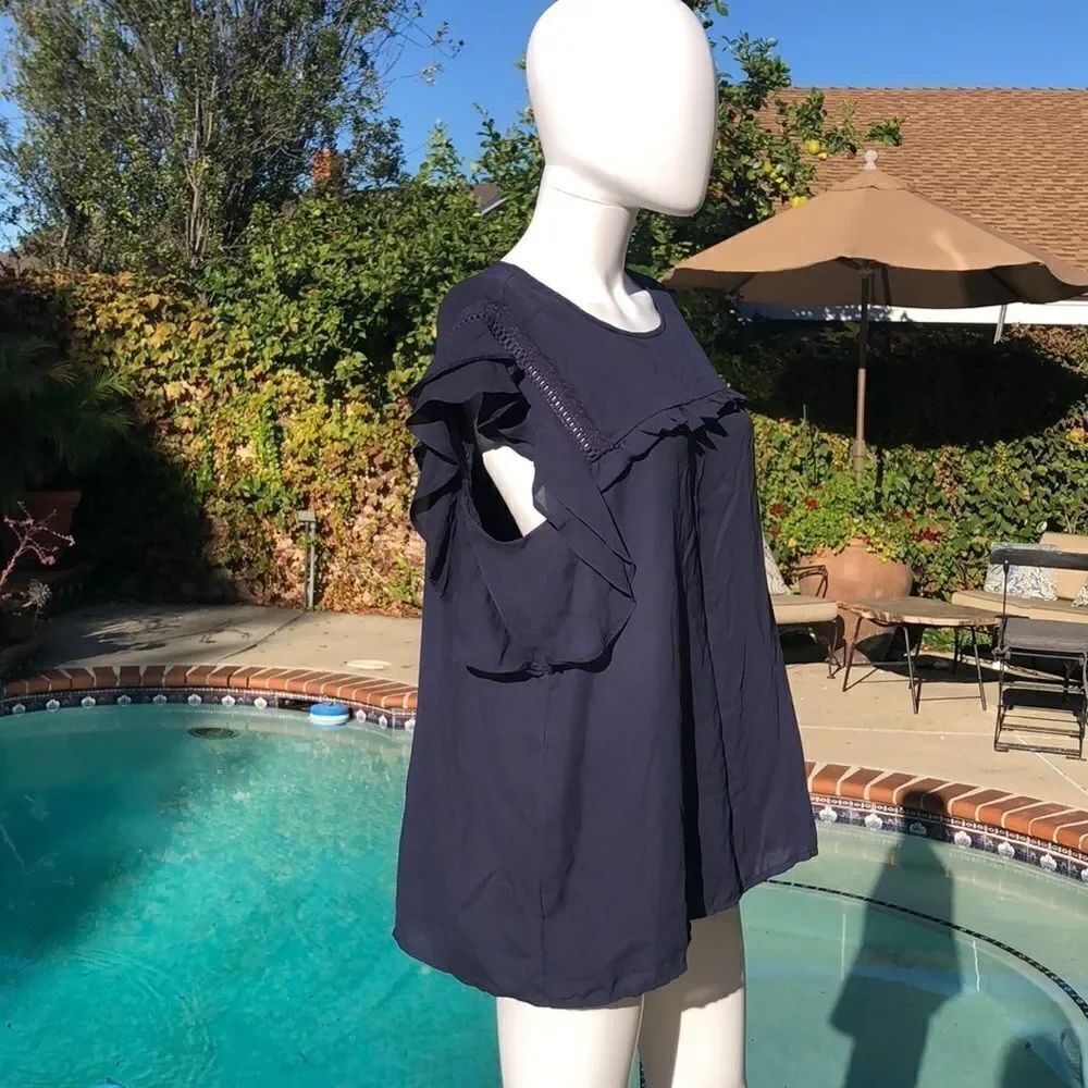 Halogen Flutter Sleeve Crepe Top Size Large - Picture 3 of 8